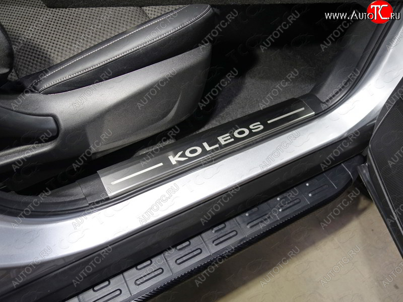 4 849 р. Накладки на пластиковые пороги, ТСС Тюнинг  Renault Koleos  2 (2016-2025) (лист шлифованный надпись Koleos)  с доставкой в г. Кемерово