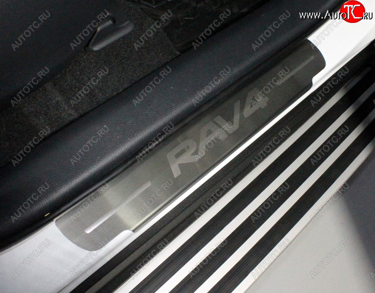 4 599 р. Накладки на пороги ТСС Тюнинг  Toyota RAV4  XA50 (2018-2025) 5 дв. дорестайлинг (лист шлифованный надпись RAV4)  с доставкой в г. Кемерово
