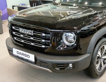 3 299 р. Дефлектор капота SIM  Haval Dargo (2022-2025)  с доставкой в г. Кемерово. Увеличить фотографию 1