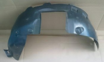 Правый подкрылок передний BodyParts Opel Corsa  C (2000-2006)