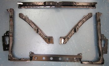 4 549 р. RAV4 СУППОРТ РАДИАТОРА В СБОРЕ С КРОНШТЕЙН ФАР (Китай) BODYPARTS tyrv406-382  с доставкой в г. Кемерово. Увеличить фотографию 1