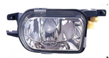 Правая противотуманная фара DEPO Mercedes-Benz C-Class  W203 (2004-2008) рестайлинг седан