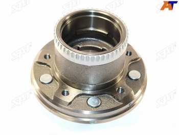 Ступица передлевправ TOYOTA LAND CRUISERLEXUS LX470 98- SAT ST-43503-69015