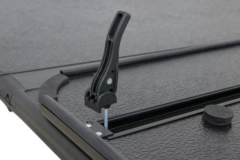 41 199 р. Крышка кузова Nissan Navara 2004-2015 трёхсекционная, алюминиевая, черная РИФ pt-h322  с доставкой в г. Кемерово. Увеличить фотографию 9