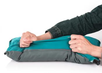 1 399 р. Подушка самонадувающаяся Naturehike 46х27х9,5 см, голубая Naturehike nh17a001-l-lb  с доставкой в г. Кемерово. Увеличить фотографию 4