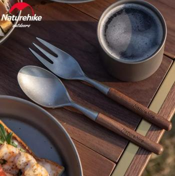 3 649 р. Набор столовых приборов Naturehike 3 в 1 (нож, вилка, ложка), нержавеющая сталь, орех, в чехле Naturehike nh20cj014-31  с доставкой в г. Кемерово. Увеличить фотографию 4