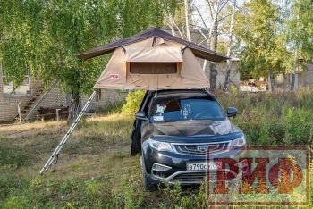 125 439 р. Палатка на крышу автомобиля РИФ Soft RT01-140, тент песочный, корпус черный, 240х140х130 см РИФ rifrt011406090w  с доставкой в г. Кемерово. Увеличить фотографию 10