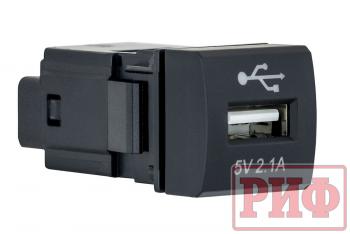 Розетка USB 2,1A для Toyota 22x22 РИФ rif22-4-1014300