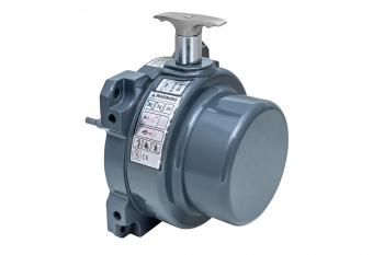 Редуктор для электрической лебёдки Runva EWN12000  gran12000