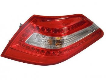 Правый фонарь DEPO Nissan Teana  2 J32 (2008-2011) дорестайлинг