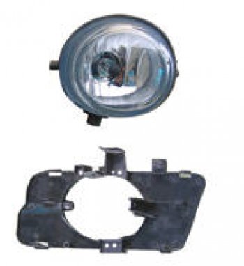 Противотуманная фара левая DEPO Mazda 3/Axela BK дорестайлинг седан (2003-2006) (с креплением)