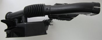 Корпус воздушного фильтра (пр-во Китай) BODYPARTS Mazda 3/Axela  BK (2003-2006) дорестайлинг седан