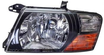 Левая фара (под корректор) DEPO Mitsubishi Pajero  3 V60 (1999-2003) дорестайлинг