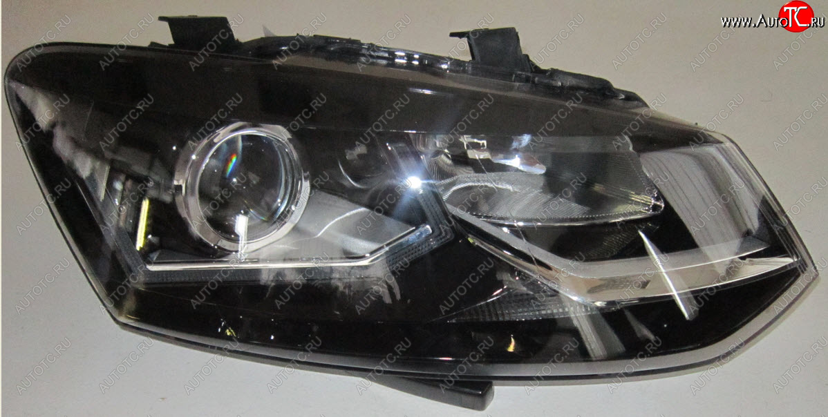 7 299 р. Правая фара (диодная) BODYPARTS  Volkswagen Polo  5 (2009-2015) седан дорестайлинг  с доставкой в г. Кемерово