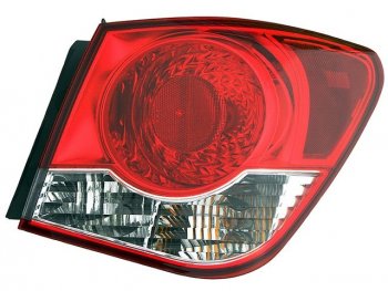 CRUZE ФОНАРЬ ЗАДН ВНЕШН ПРАВ (EAGLE EYES) EAGLE EYES cvcrz09-742-r