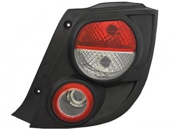 AVEO ФОНАРЬ ЗАДН ВНЕШН ПРАВ С ЧЕРН ОБОД. (ХЭТЧБЭК) (Китай) BODYPARTS cvave11-742-r