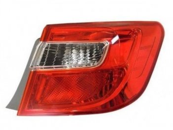 Правый фонарь DEPO Toyota Camry  XV50 (2011-2014) дорестайлинг
