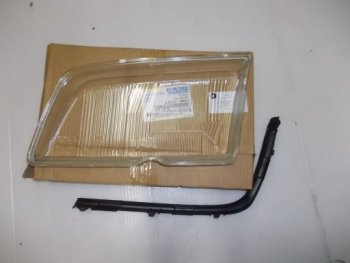 Правое стекло передней фары (с рамкой, пр-во Китай) BODYPARTS Mercedes-Benz C-Class  S202 (1997-2001) рестайлинг универсал