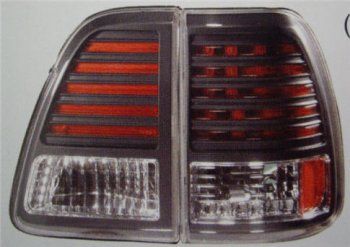 23 999 р. LANDCRUISER ФОНАРЬ ЗАДН ВНЕШН+ВНУТР Л+П (КОМПЛЕКТ) ТЮНИНГ С ДИОД ПРОЗРАЧ (SONAR) ВНУТРИ ЧЕРН-ХРОМ SONAR tylan98-761bh-n  с доставкой в г. Кемерово. Увеличить фотографию 1