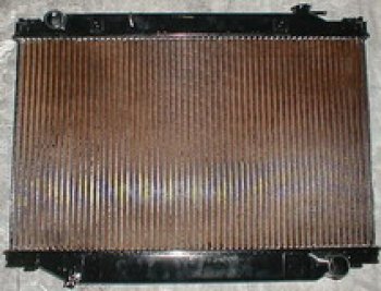 LANDCRUISER РАДИАТОР ОХЛАЖДЕН AT 4.5 (2 ряд) BODYPARTS tylan92-910