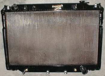 14 499 р. LANDCRUISER РАДИАТОР ОХЛАЖДЕН AT 4.5 (2 ряд) BODYPARTS tylan92-912  с доставкой в г. Кемерово. Увеличить фотографию 1