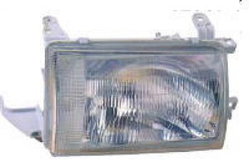 Правая фара BodyParts Toyota Crown  S150 (1995-1997) седан дорестайлинг