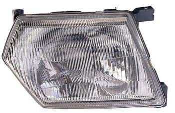 Правая фара (без корректора) DEPO Nissan Patrol  5 (2001-2004) Y61 1-ый рестайлинг
