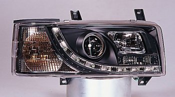 31 649 р. TRANSPORTER ФАРА Л+П (КОМПЛЕКТ) ТЮНИНГ ЛИНЗОВАН (DEVIL EYES) П ПРЯМОУГ РЕШЕТК ЛИТОЙ УК.ПОВОР (SONAR) ВНУТРИ ЧЕРН SONAR vwtrn90-001b-n  с доставкой в г. Кемерово. Увеличить фотографию 1