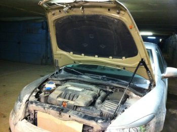 Упор капота Skoda Octavia II FL (2009-2013) ТехноМастер ТехноМастер 8231.8300.04