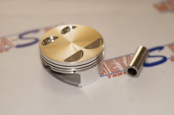 Поршни СТИ 217.53.1 (82,0, h=24,3 плоск. 3,0 см.куб, p=1945мм, valve=3228, 1,21,52,0) СТИ 217.53.1