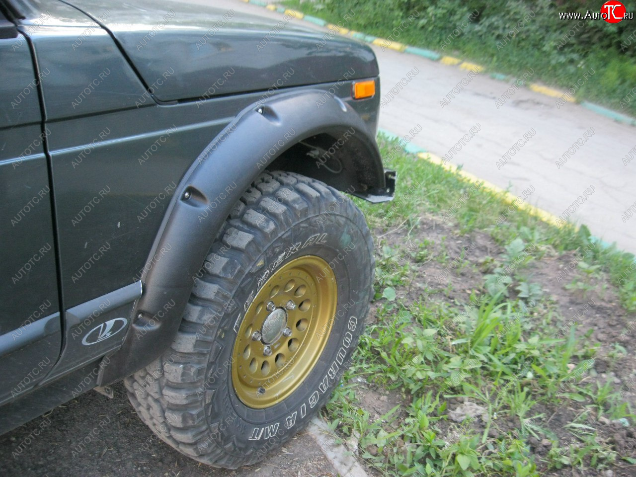 8 999 р. Расширители арок НИВА 2131 LAPTER (стандартная арка) LAPTER tk2131c  с доставкой в г. Кемерово