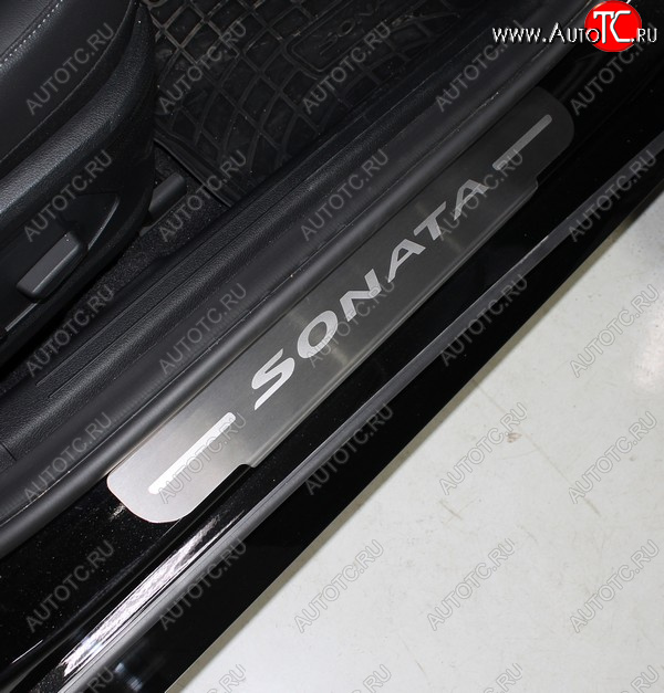 1 000 000 р. Накладки на порожки салона ТСС Тюнинг  Hyundai Sonata  DN8 (2019-2022) (лист шлифованный, надпись Sonata)  с доставкой в г. Кемерово