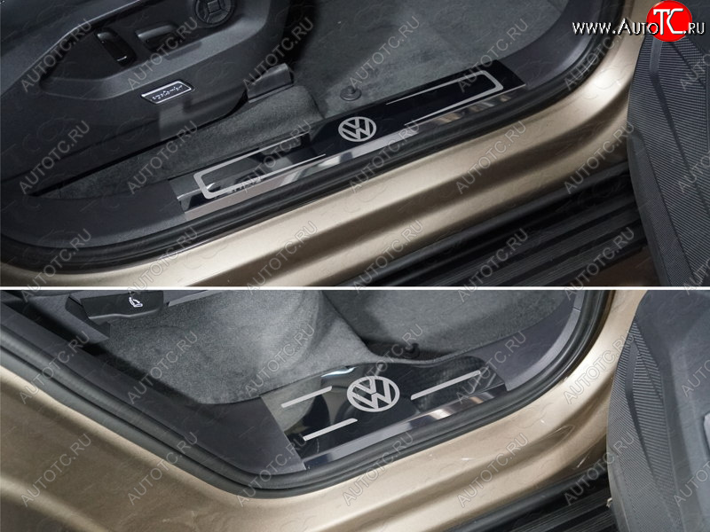 5 599 р. Накладки на пластиковые пороги (4шт) ТСС Тюнинг Volkswagen Touareg CR (2018-2025) (лист зеркальный логотип VW)  с доставкой в г. Кемерово