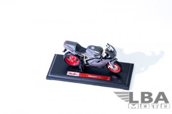 Модель мотоцикла Ducati 748 Серого цвета масштаб 118  пм-00002242