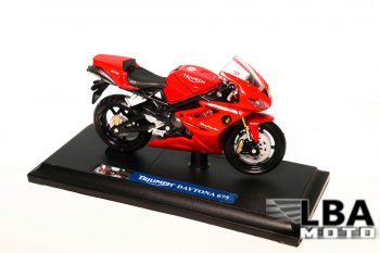 Модель мотоцикла Triumph Daytona 675 Красного цвета 118  пм-00002250