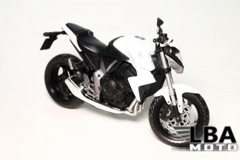 Модель мотоцикла Honda CB 1000R Hi-Res Белого цвета масштаб 112  пм-00000840