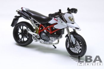Модель мотоцикла Ducati Hypermotard 10 Белого цвета масштаб 112  пм-00000858