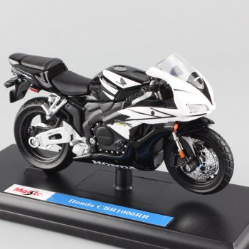 Модель мотоцикла Honda CBR1000RR 06-07 Черно-Белый цвет масштаб 118  пм-00018357