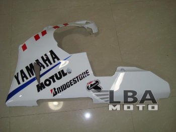 Левый нижний боковой пластик для Yamaha R1 98-99 Без цвета  пм-00000571