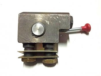 3 169 р. Кран управления подъема кузова EQ34086240 DOG (!!!УЦЕНКА: возможен нетоварный вид!!!) DONGFENG eq34086240 dog  с доставкой в г. Кемерово. Увеличить фотографию 2