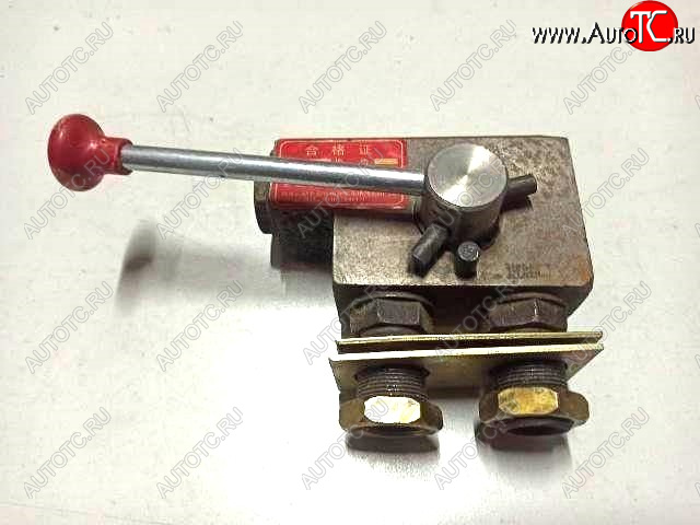 3 169 р. Кран управления подъема кузова EQ34086240 DOG (!!!УЦЕНКА: возможен нетоварный вид!!!) DONGFENG eq34086240 dog  с доставкой в г. Кемерово