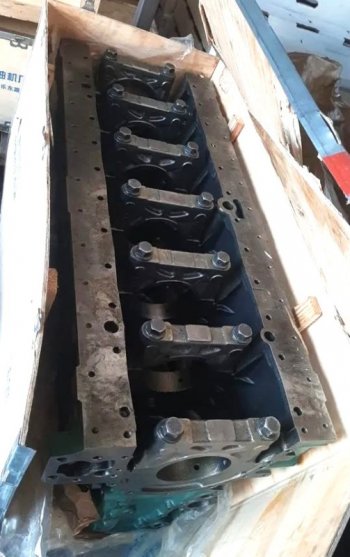     Блок цилиндров FAW DM 420л.с оригинал  FAW 1002014-m50-000j