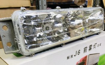 4 639 р. Фара противотуманная правая FAW J6 LED ЧЕРНАЯ FAW 3732020-53ab  с доставкой в г. Кемерово. Увеличить фотографию 2
