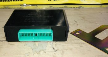 Реле поворотов SHACMAN X3000  SHACMAN dz96189584309