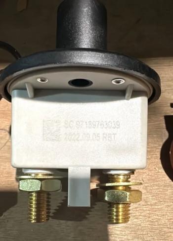 529 р. Выключатель массы SHACMAN X3000 VALMO VALMO dz97189763039  с доставкой в г. Кемерово. Увеличить фотографию 3