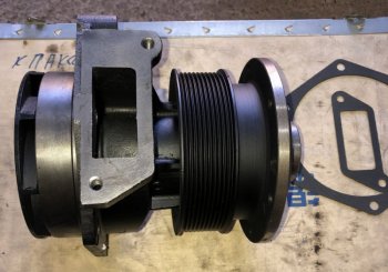 Насос водяной (помпа) SHAANXI F3000 E2 612600061603612600061497 VALMO VALMO 612600061603612600061497