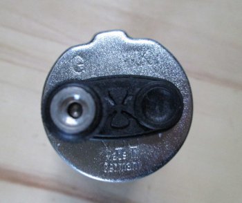 1 499 р. Датчик давления масла ДВС Shantui SD16 (2 контакт) C6121 d2300-00000  с доставкой в г. Кемерово. Увеличить фотографию 2