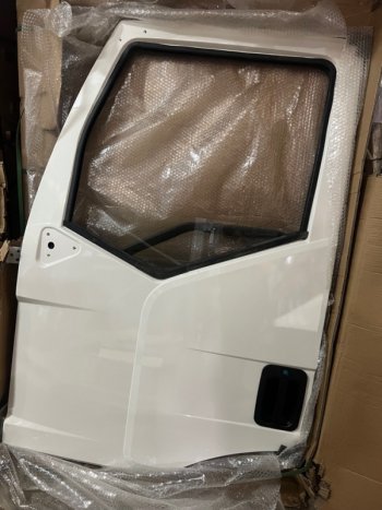 Дверь левая В СБОРЕ левая белая 3250 J6 FAW FAW 6100055-b35a