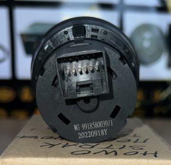2 049 р. Регулятор света (Фары, габариты, противотуманки) Howo T5G WG99185800391 VALMO wg99185800391  с доставкой в г. Кемерово. Увеличить фотографию 2