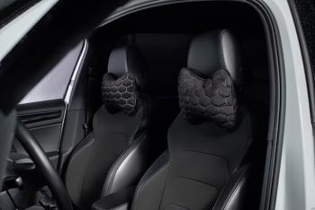 629 р. Подушка-косточка (Илана+Афины) КОСТОЧКА ст СОТА Lord Autofashion   (черный, черный, строчка бежевая)  с доставкой в г. Кемерово. Увеличить фотографию 2